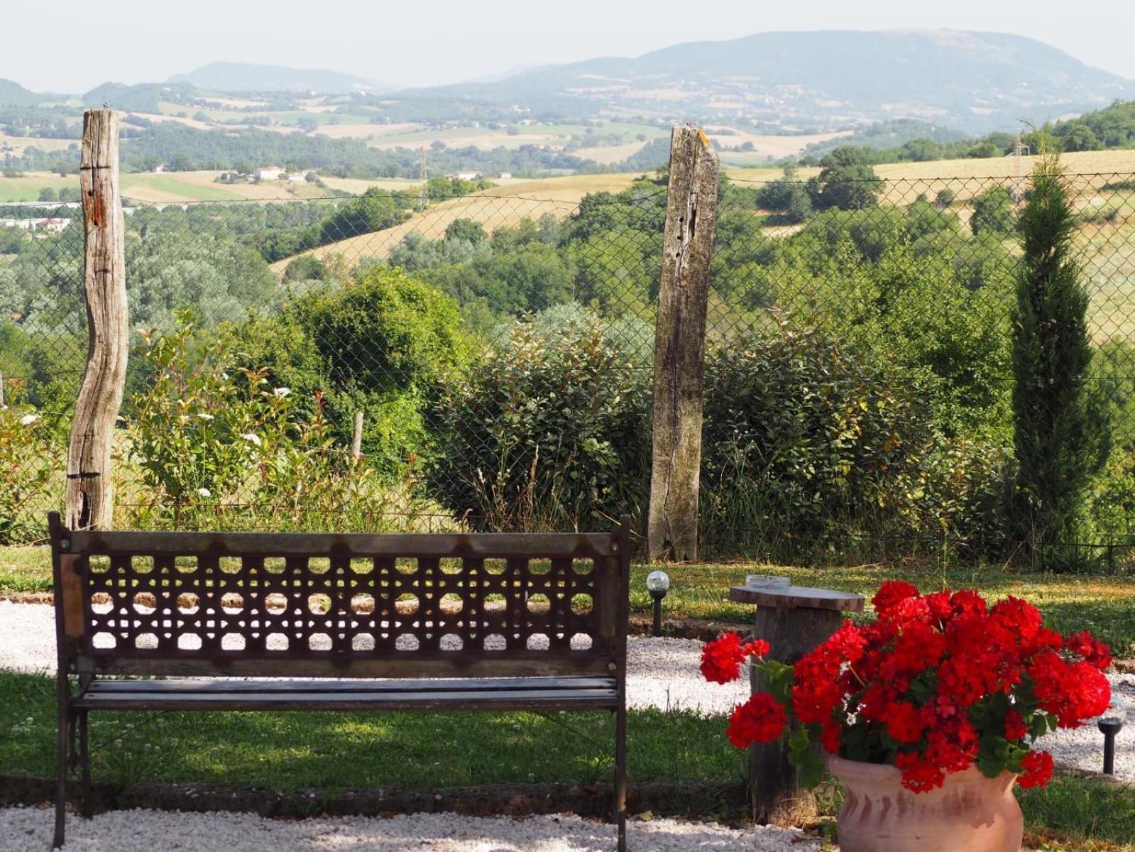 Agriturismo Il Castellaro Sassoferrato Экстерьер фото