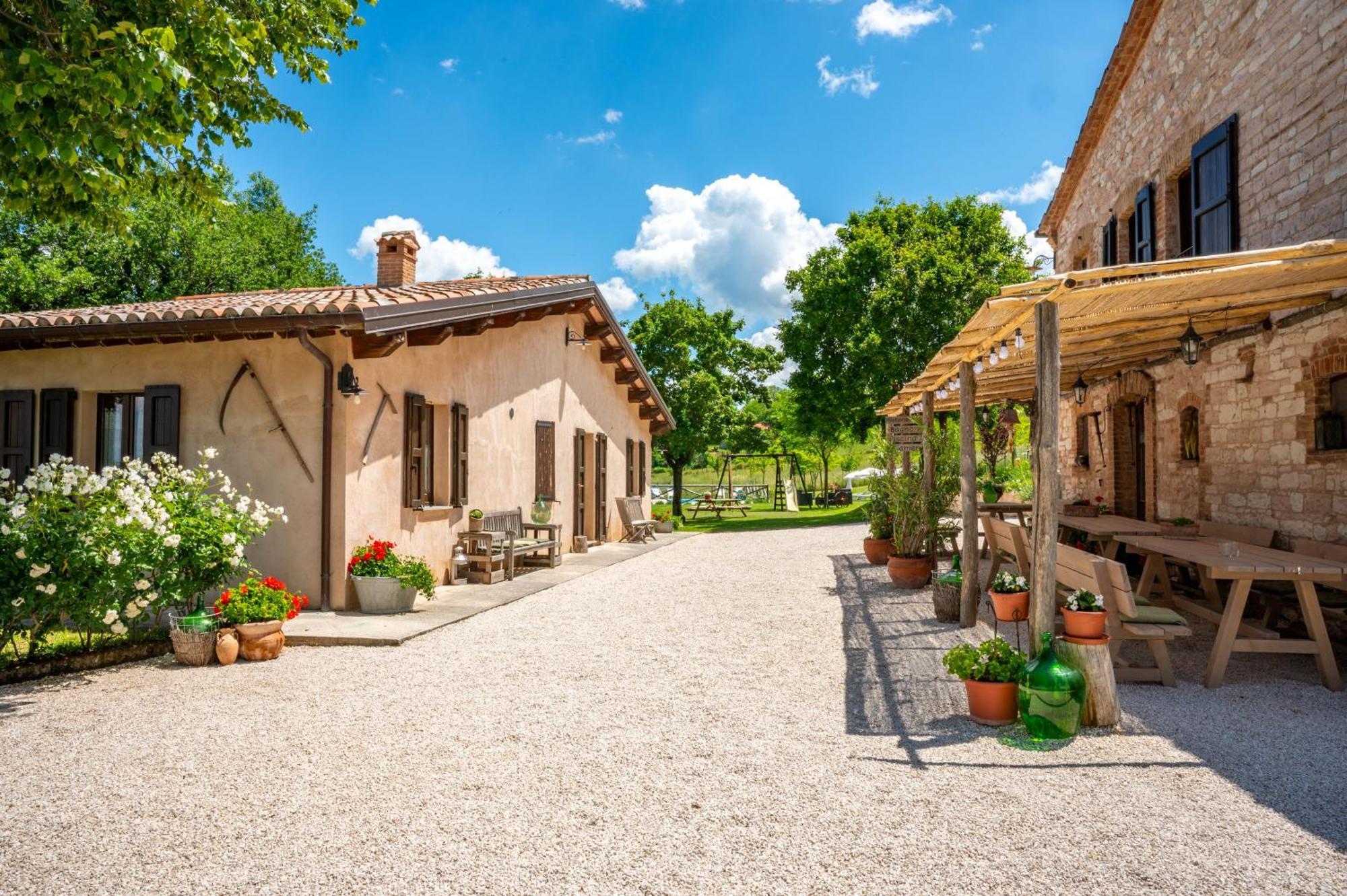 Agriturismo Il Castellaro Sassoferrato Экстерьер фото